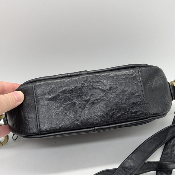 Vintage Gianni Black Leather Purse - Picture 4 of 11